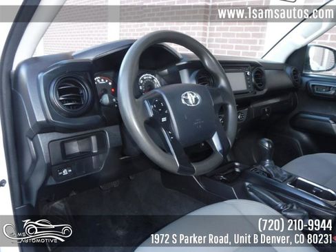 Used 2016 Toyota Tacoma SR image 37