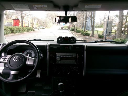 Used 2007 Toyota FJ Cruiser 2WD image 30