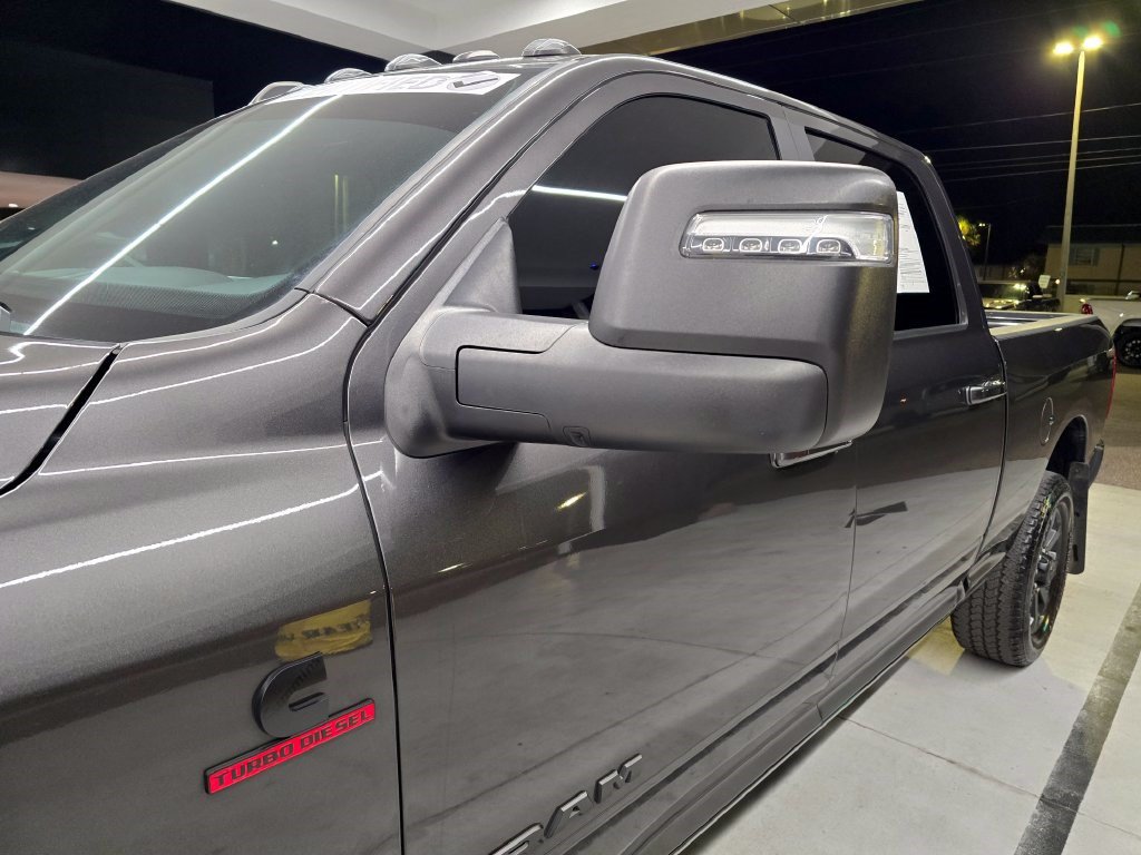 Used 2024 RAM 3500 Big Horn w/ Night Edition AWD/4WD image 11