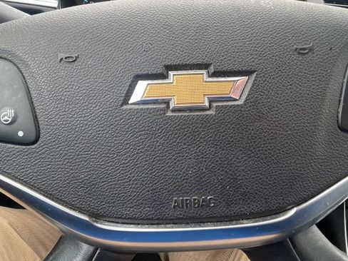 Used 2020 Chevrolet Impala LT w/ LT Convenience Package image 12