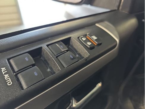 Used 2024 Toyota 4Runner SR5 Premium image 19