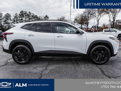 New 2026 Chevrolet Trax ACTIV w/ Driver Confidence Package image 9