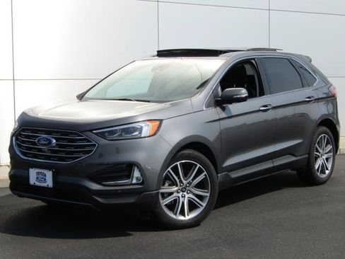 Used 2024 Ford Edge Titanium w/ Equipment Group 301A AWD/4WD image 29