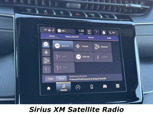 Used 2024 Jeep Grand Cherokee Laredo w/ Luxury Tech Group I image 8