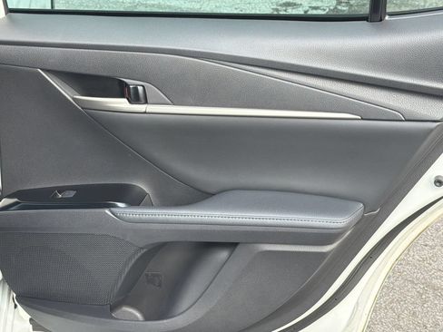 Used 2025 Toyota Camry XSE FWD image 16