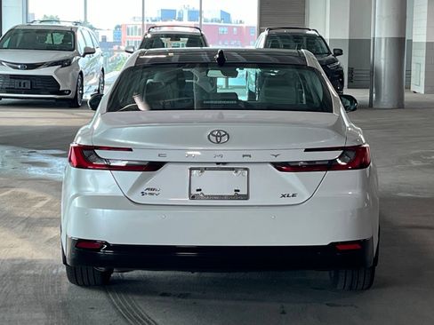Used 2025 Toyota Camry XLE w/ Premium Plus Package AWD/4WD image 8