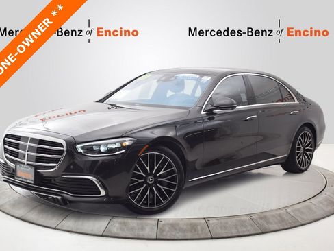 Certified 2022 Mercedes-Benz S 500 4MATIC image 1