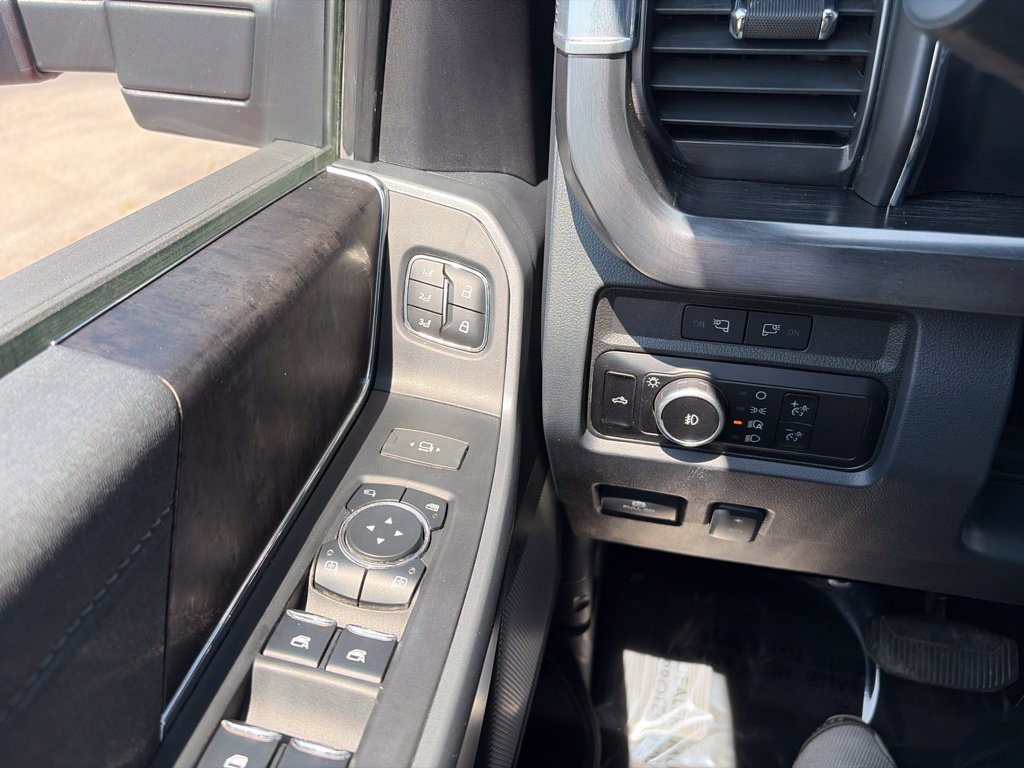 Used 2023 Ford F450 Lariat AWD/4WD image 26