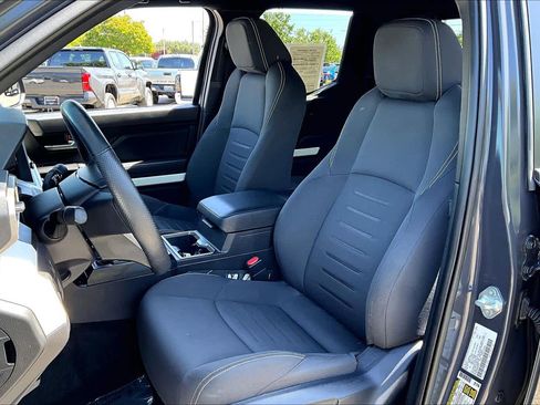 Certified 2024 Toyota Tacoma TRD Sport w/ TRD Sport Upgrade Package image 7