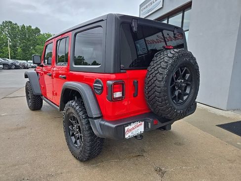 Used 2024 Jeep Wrangler Unlimited Sport AWD/4WD image 8