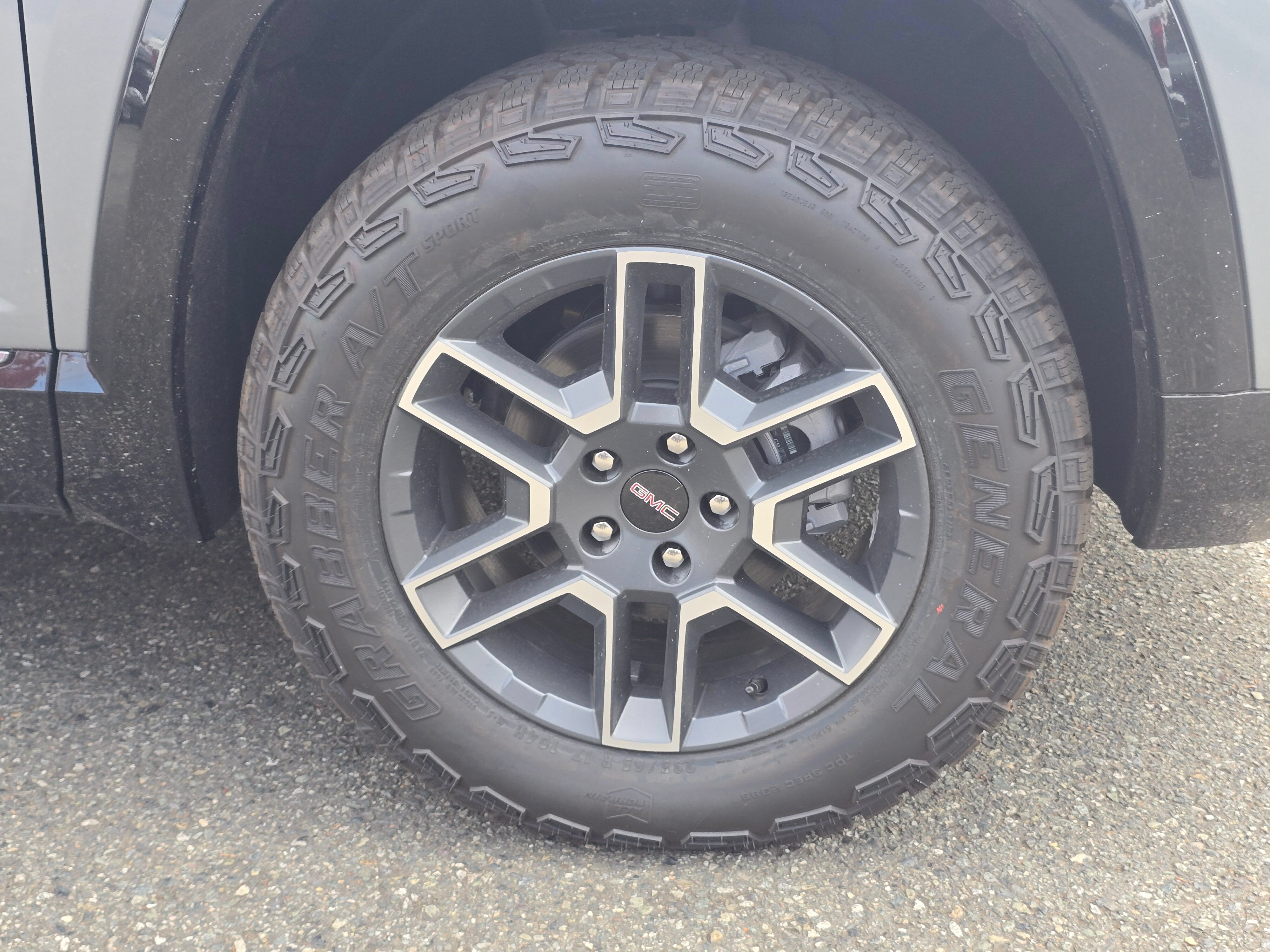New 2027 GMC Terrain AT4 w/ Technology Package II AWD/4WD image 9