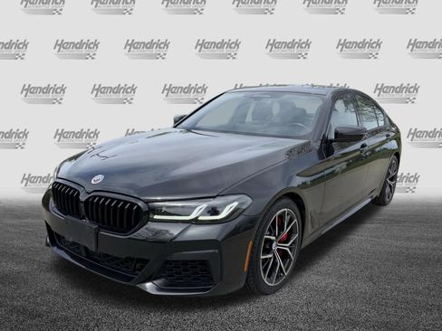Certified 2023 BMW M550i xDrive w/ Executive Package AWD/4WD image 7