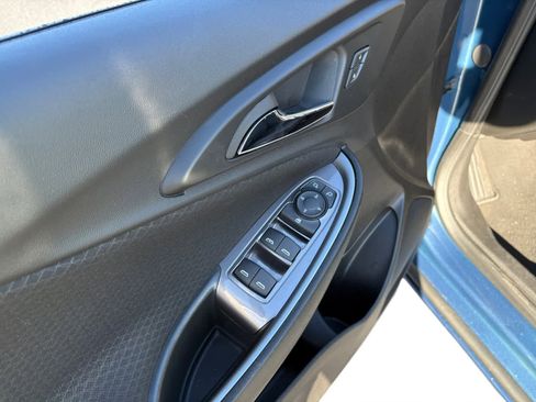 Used 2024 Chevrolet Malibu LT image 11