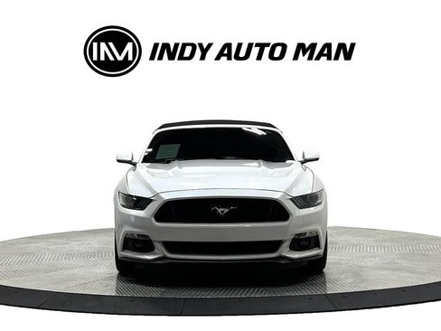 Used 2017 Ford Mustang GT Premium RWD image 10
