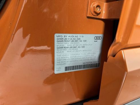 Used 2020 Audi Q3 2.0T Prestige w/ Prestige Package AWD/4WD image 38