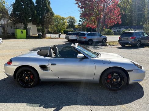 Used 2003 Porsche Boxster S image 11