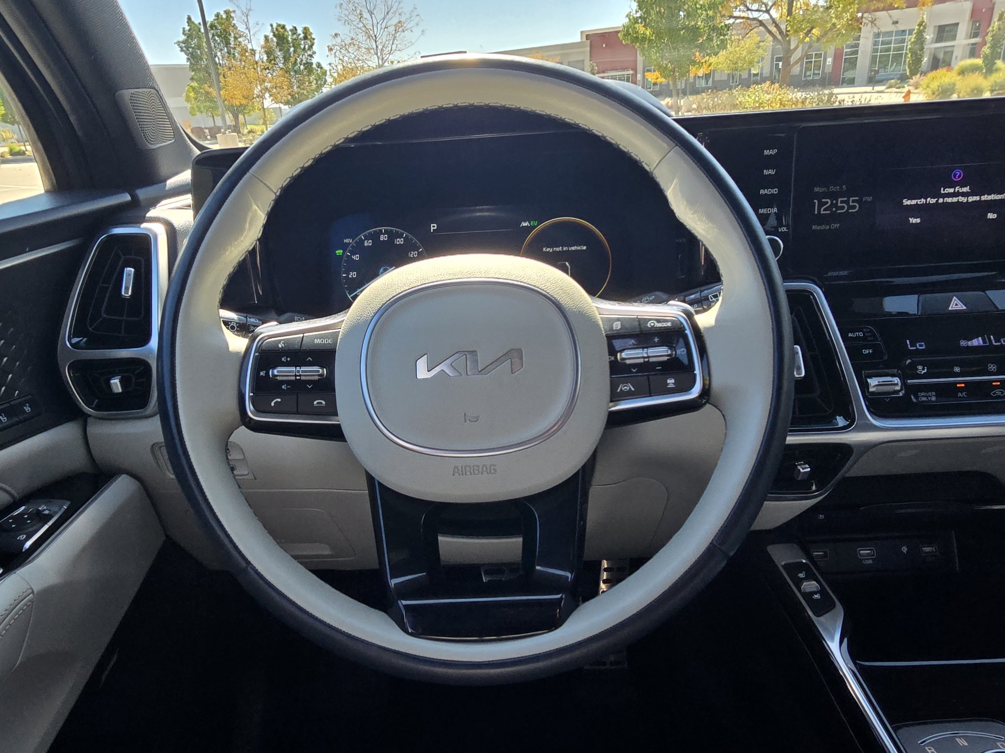 Used 2023 Kia Sorento SX Prestige AWD/4WD image 30