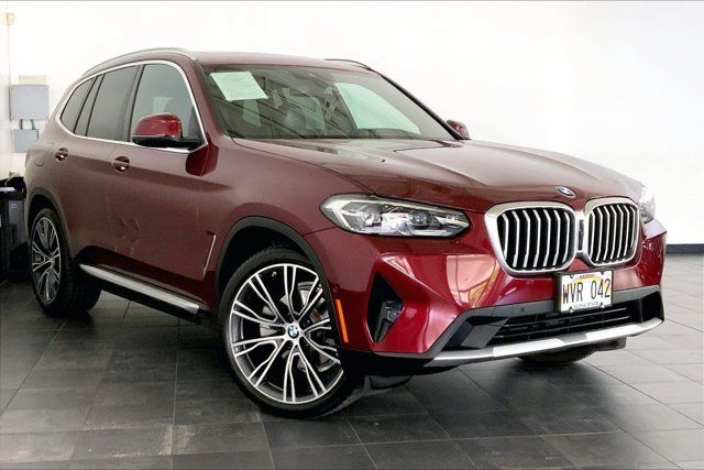 Used 2023 BMW X3 sDrive30i w/ Premium Package RWD image 2