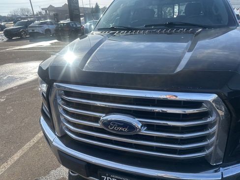 Used 2017 Ford F150 XLT w/ Equipment Group 302A Luxury image 30