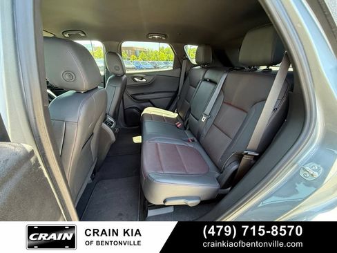 Used 2025 Chevrolet Blazer RS FWD image 24