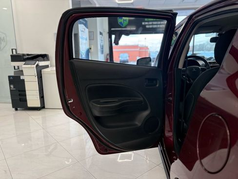 Used 2024 Mitsubishi Mirage ES image 34