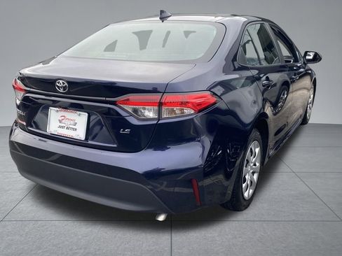 Used 2023 Toyota Corolla LE image 16