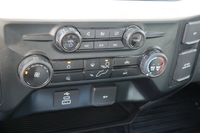 Used 2023 Ford F250 XL w/ F-250 >10K GVWR Package AWD/4WD image 21
