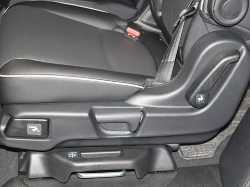 New 2026 Honda Odyssey Touring image 25