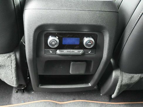 New 2026 GMC Acadia AT4 w/ Luxury Package image 22