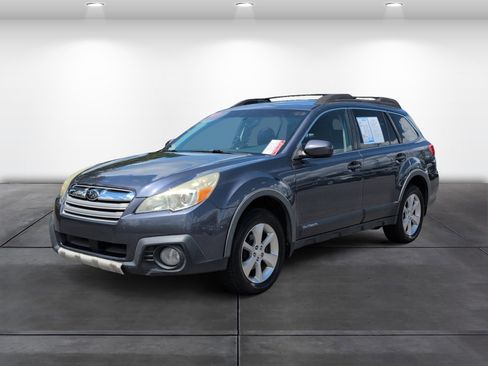 Used 2014 Subaru Outback 2.5i Limited w/ Moonroof Package AWD/4WD image 4