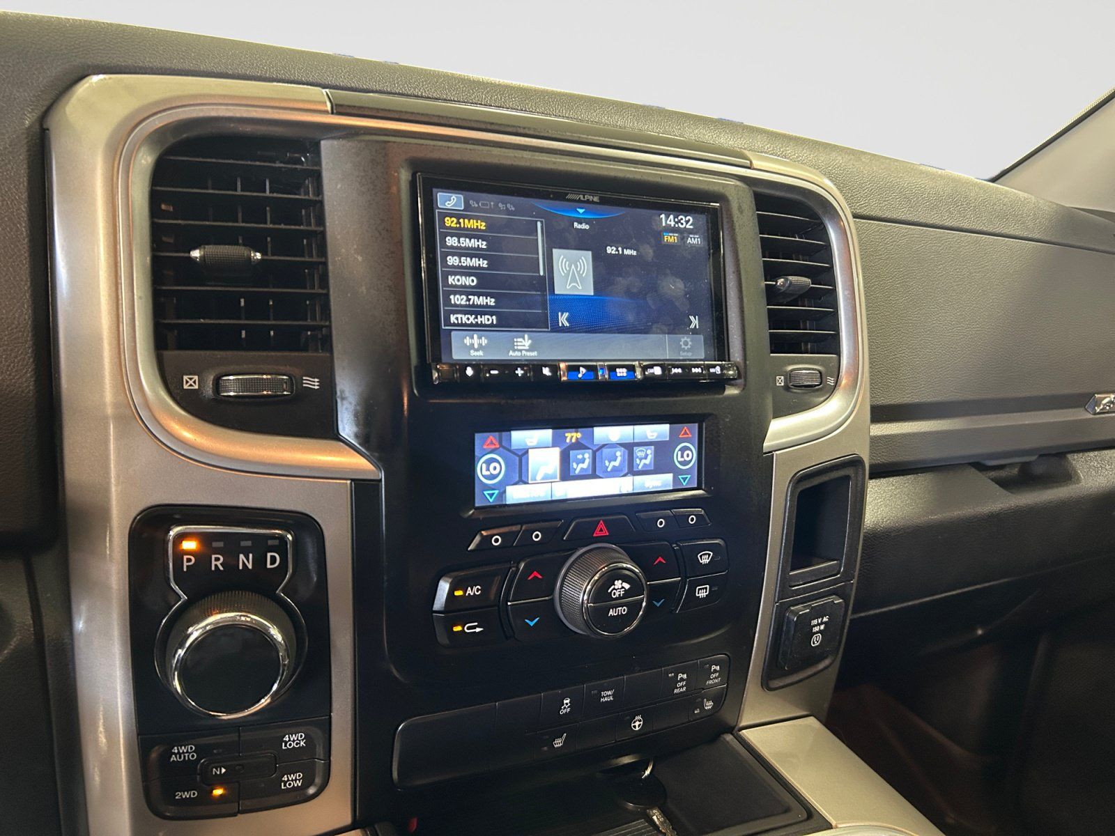 Used 2017 RAM 1500 Big Horn AWD/4WD image 17