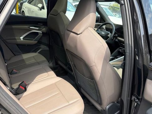 Certified 2025 Audi Q5 Premium Plus w/ Premium Plus AWD/4WD image 8