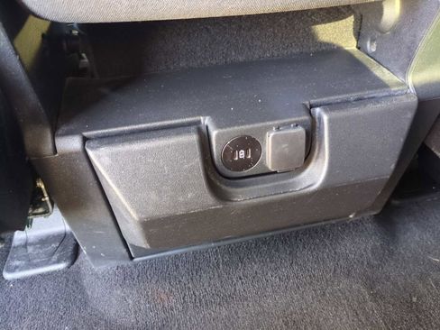 Used 2024 Ford F250 XLT w/ FX4 Off-Road Package image 19