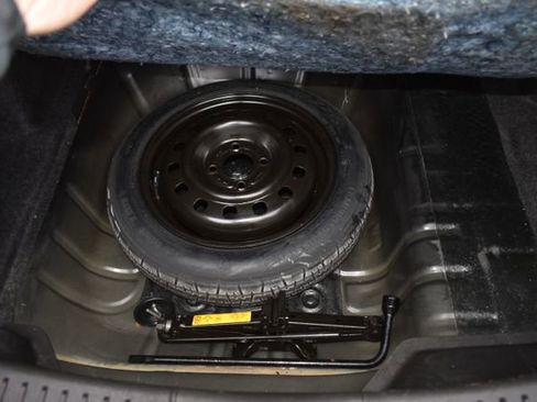 Used 2019 Ford Fiesta SE w/ Cold Weather Package image 33