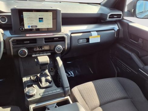 Used 2025 Toyota 4Runner SR5 image 14