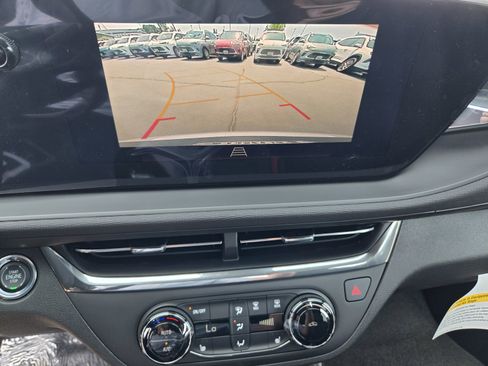 New 2025 Buick Envista Preferred w/ Convenience I Package image 9