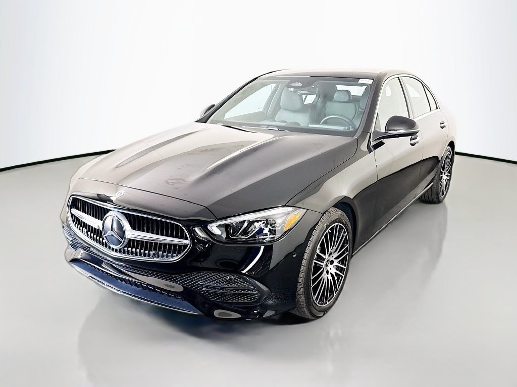 Used 2026 Mercedes-Benz C 300 Sedan image 4