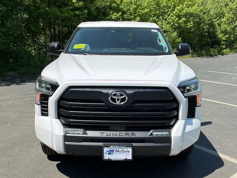 Used 2024 Toyota Tundra SR5 w/ SR5 Premium Package AWD/4WD image 8