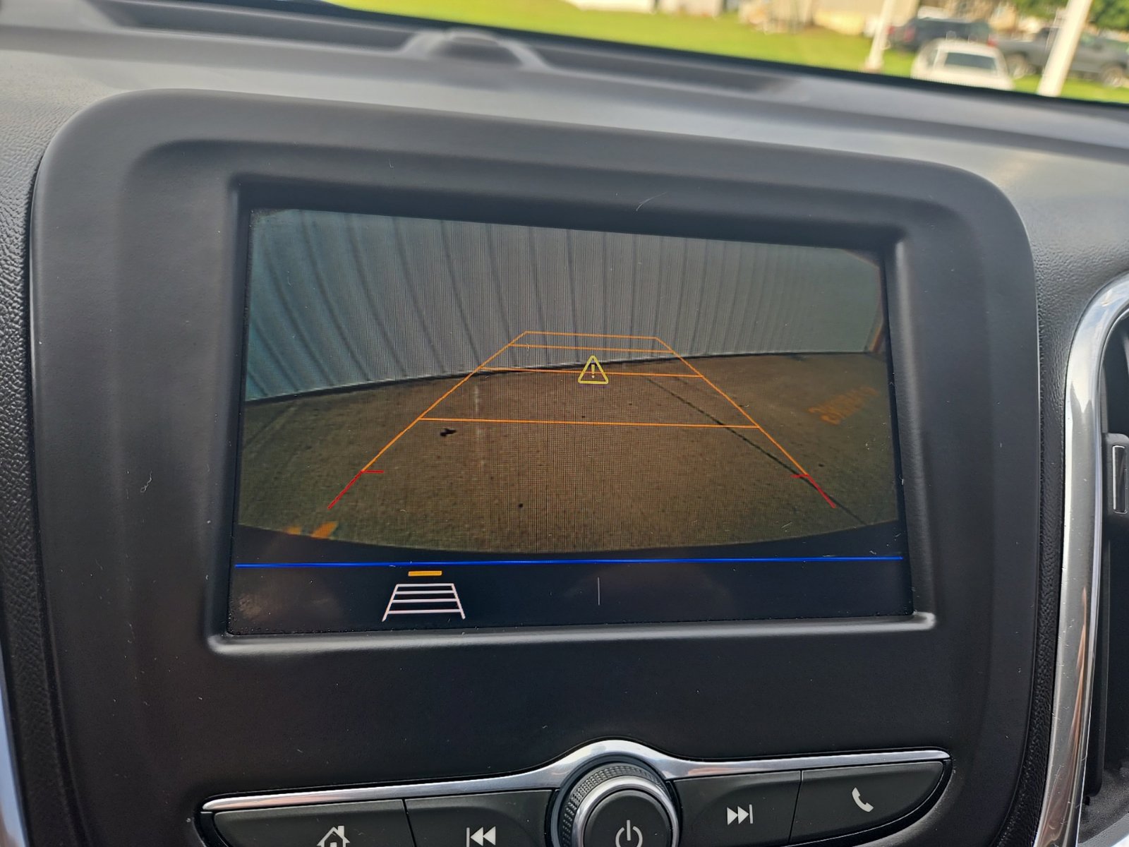 Used 2020 Chevrolet Equinox LT w/ Midnight Edition AWD/4WD image 21
