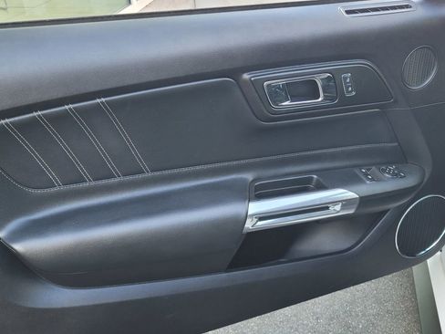 Used 2017 Ford Mustang GT Premium w/ GT Performance Package image 11