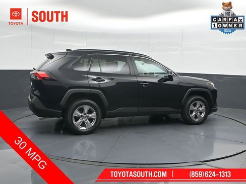 Used 2025 Toyota RAV4 XLE FWD image 3