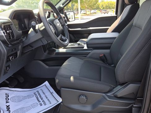Used 2025 Ford F150 STX w/ Equipment Group 200A RWD image 5