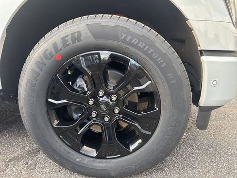 Used 2023 Ford F150 Platinum w/ Equipment Group 701A High image 2