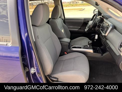 Used 2022 Toyota Tacoma TRD Off-Road image 27