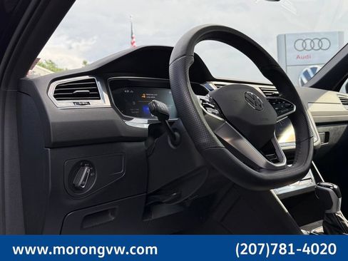 Used 2024 Volkswagen Tiguan SE R-Line AWD/4WD image 28