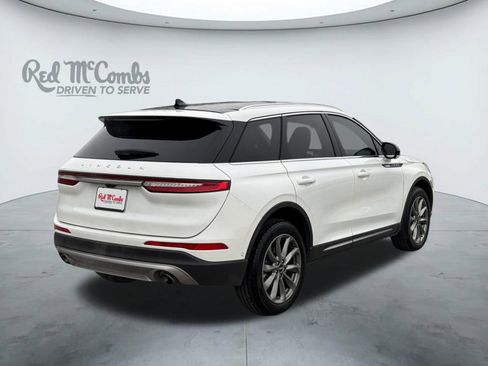 Used 2022 Lincoln Corsair FWD w/ Premium Package image 5