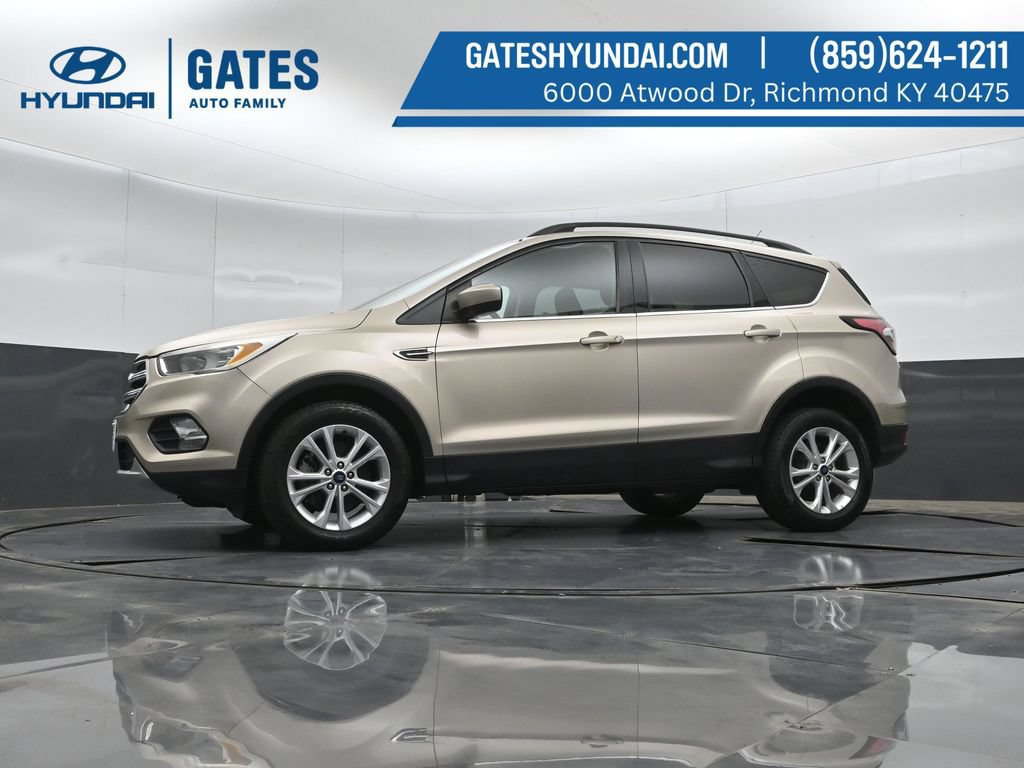 Used 2018 Ford Escape SE AWD/4WD image 40
