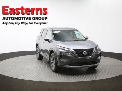 Used 2022 Nissan Rogue SV image 51