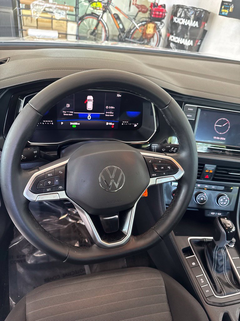 Certified 2024 Volkswagen Jetta S FWD image 12