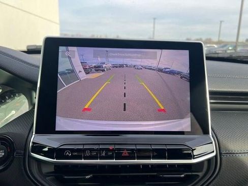 New 2026 Jeep Compass Latitude image 41